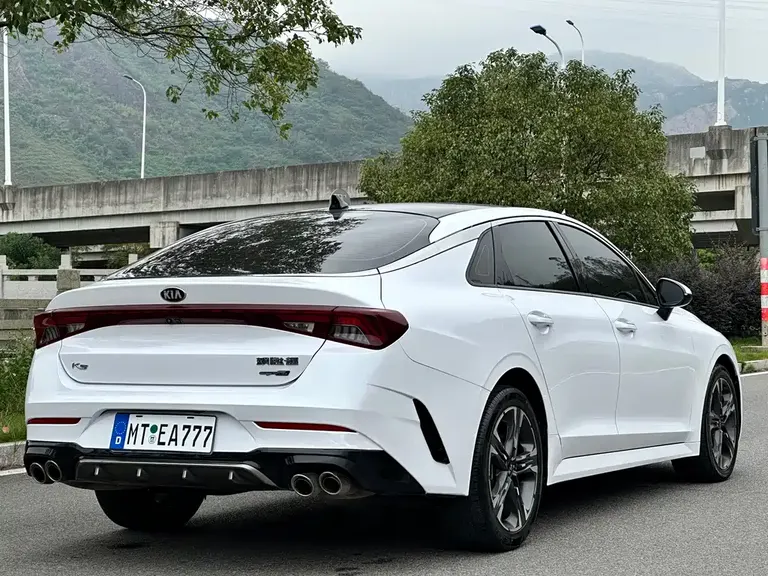 Kia K5 380 T GT-Line Distinguished Tech