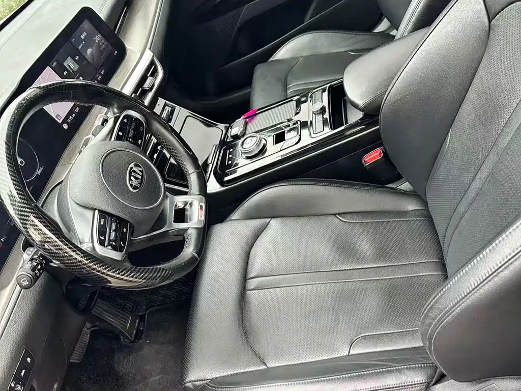 Kia K5 380 T GT-Line Distinguished Tech