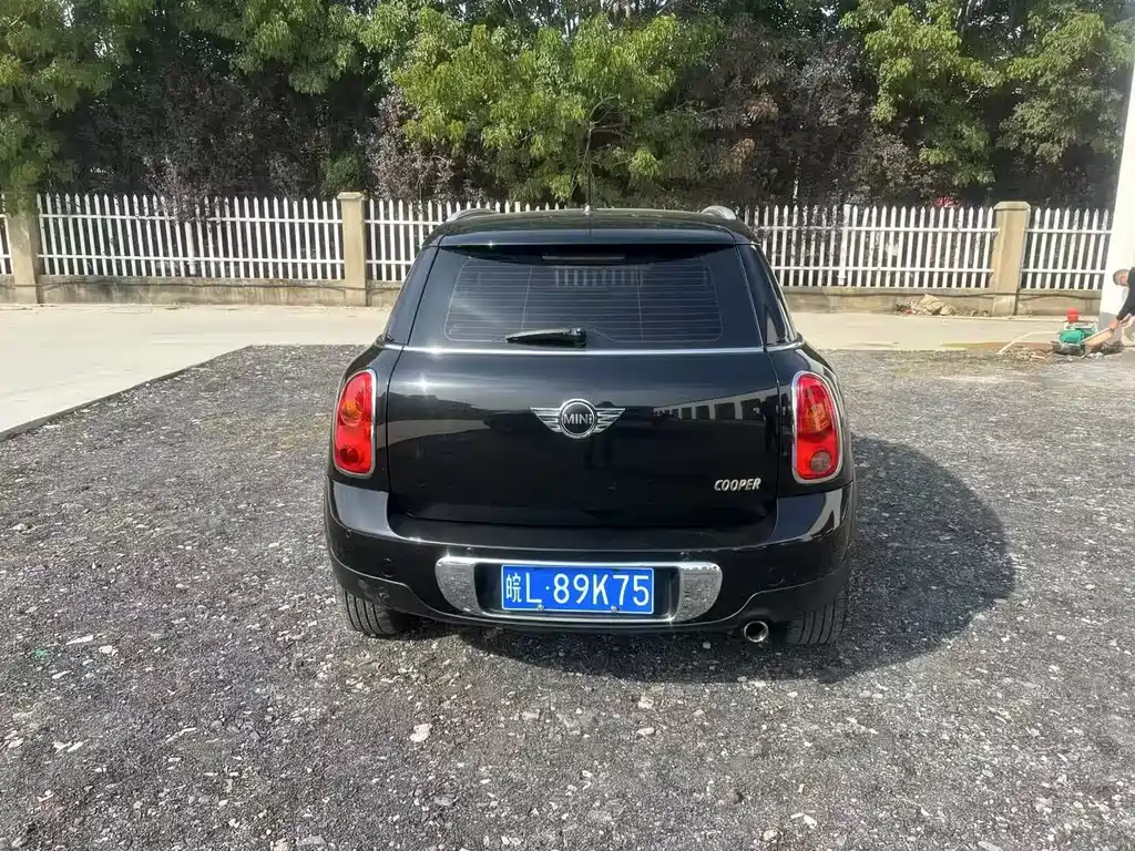 MINI COUNTRYMAN 1.6 L ONE