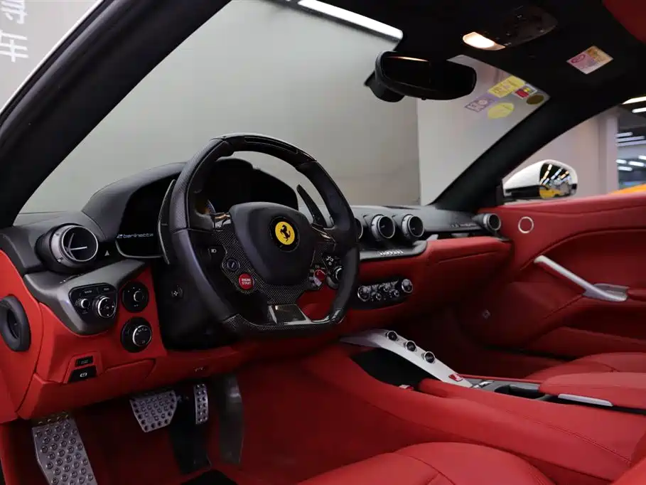 F12 berlinetta 6.3 L Standard