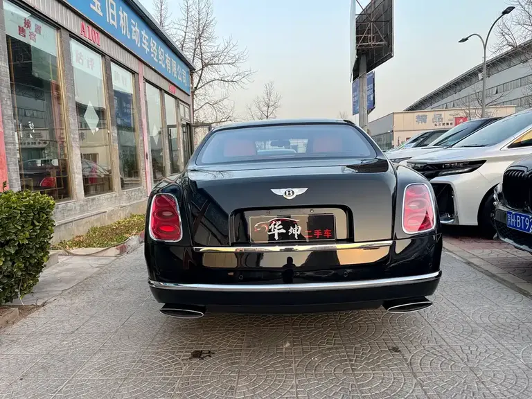 Bentley Mulsanne 6.8 T Luxury