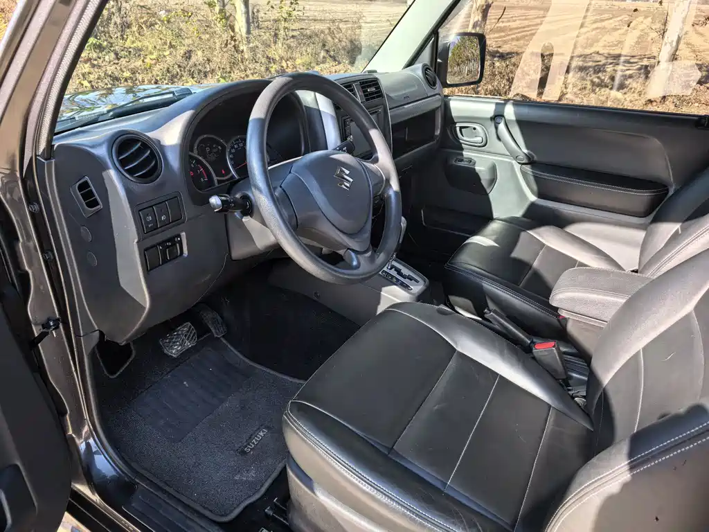 Jimny (Import) 1.3 AT JLX