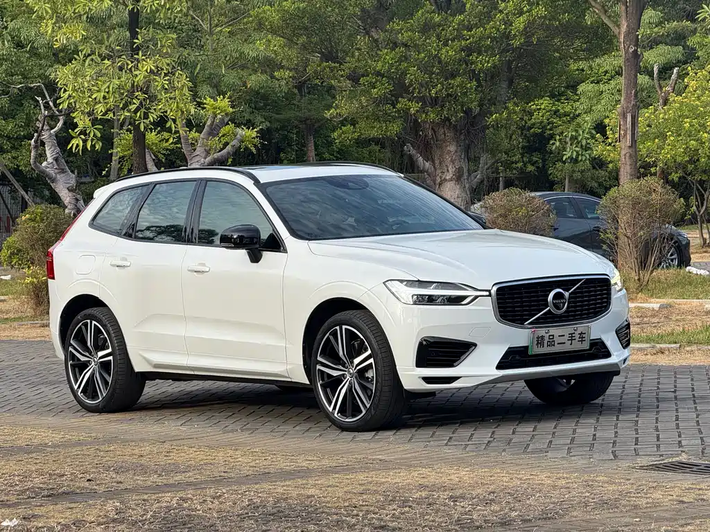 Volvo XC60 PHEV 沃尔沃XC60插电式混动 2020款 T8 E驱混动 智远运动版