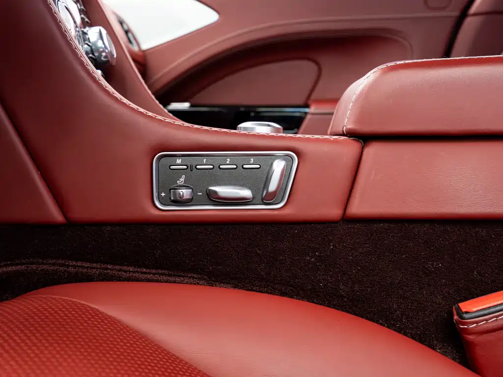 Rapide 6.0 L S