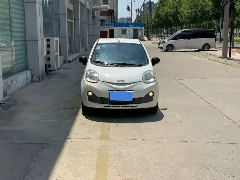 Chery QQ 奇瑞QQ 2013款 1.0 L 手动活力版