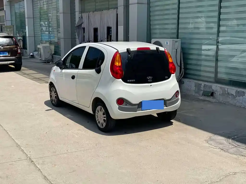 Chery QQ 奇瑞QQ 2013款 1.0 L 手动活力版