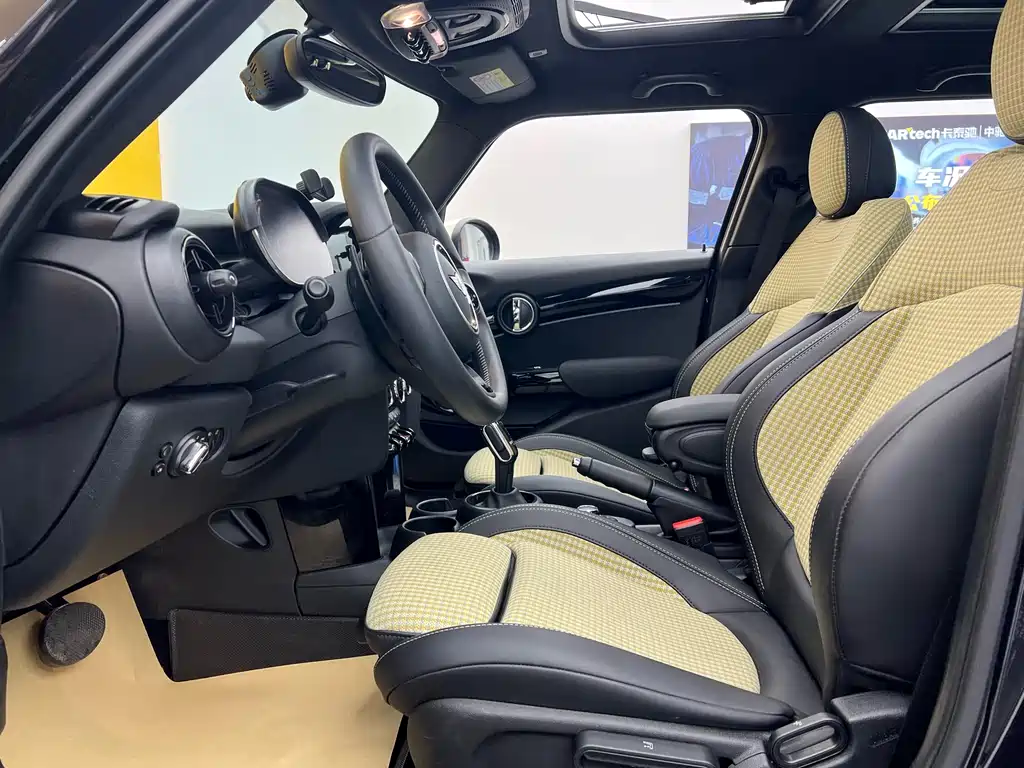 MINI 2.0 T COOPER S Obsession 5-door