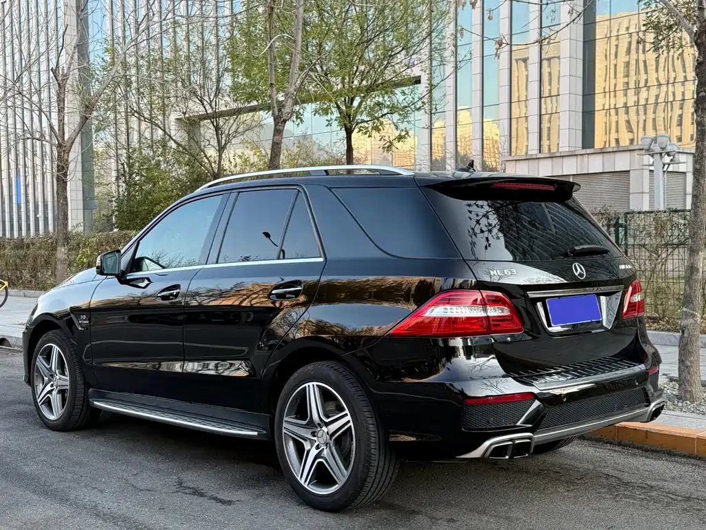 Mercedes-Benz M-Class AMG AMG ML 63