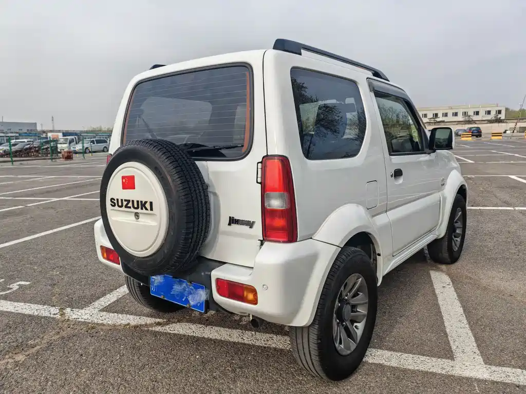 Jimny (Import) 1.3 AT JLX