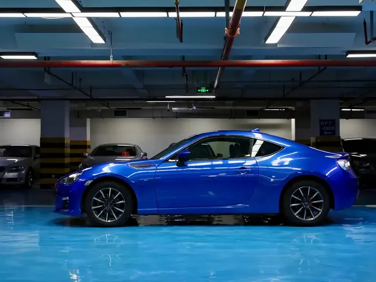 Subaru BRZ 斯巴鲁BRZ 2015款 2.0 i 手动版