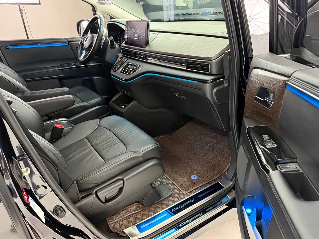 Odyssey 2.0 L e:HEV Sharp· Leading Enjoyment
