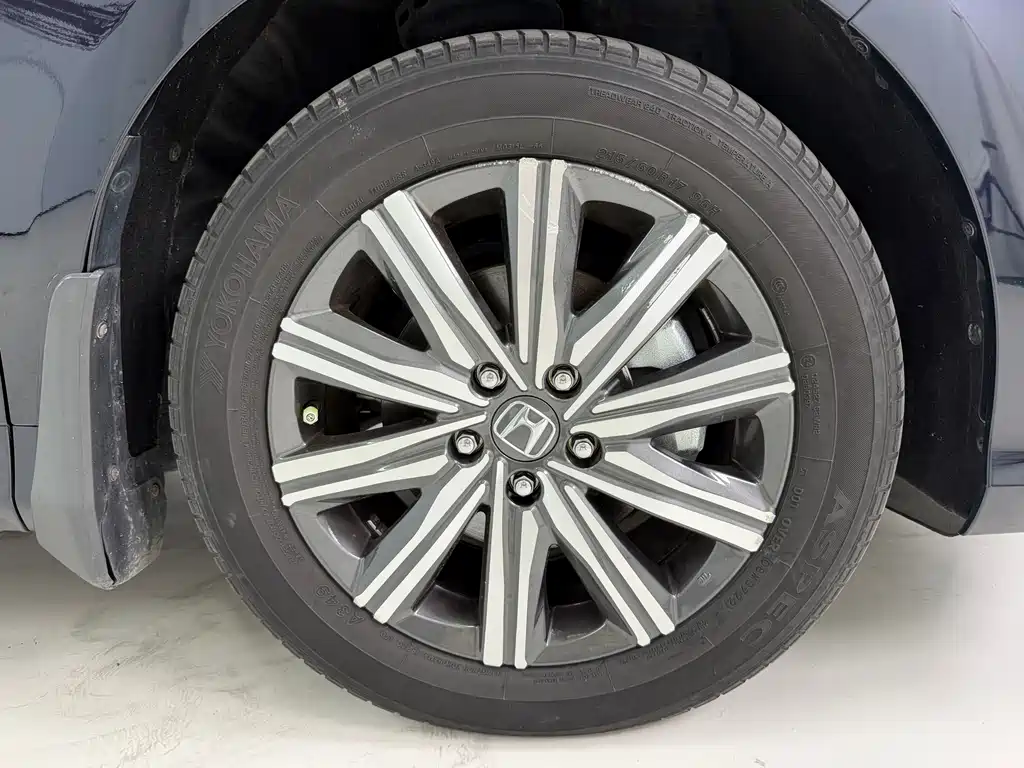 Odyssey 2.0 L e:HEV Sharp· Leading Enjoyment