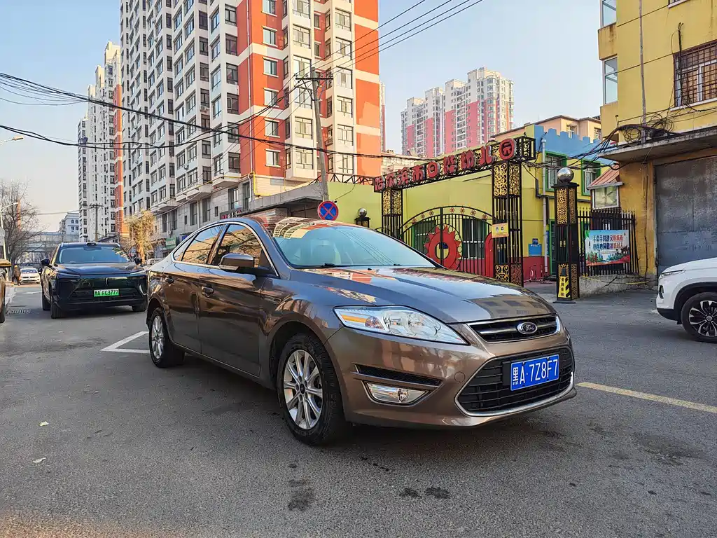 Mondeo (Zhisheng) 2.3 L Fashion