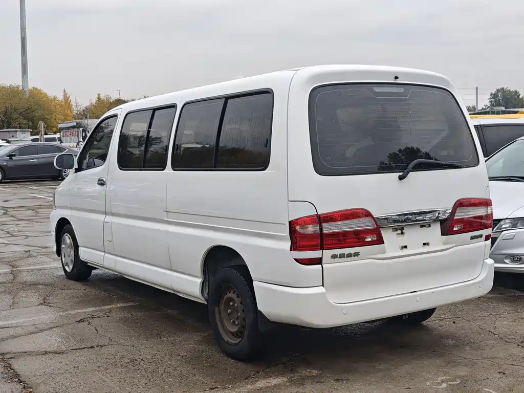 Grace 2.0 L Express Luxury