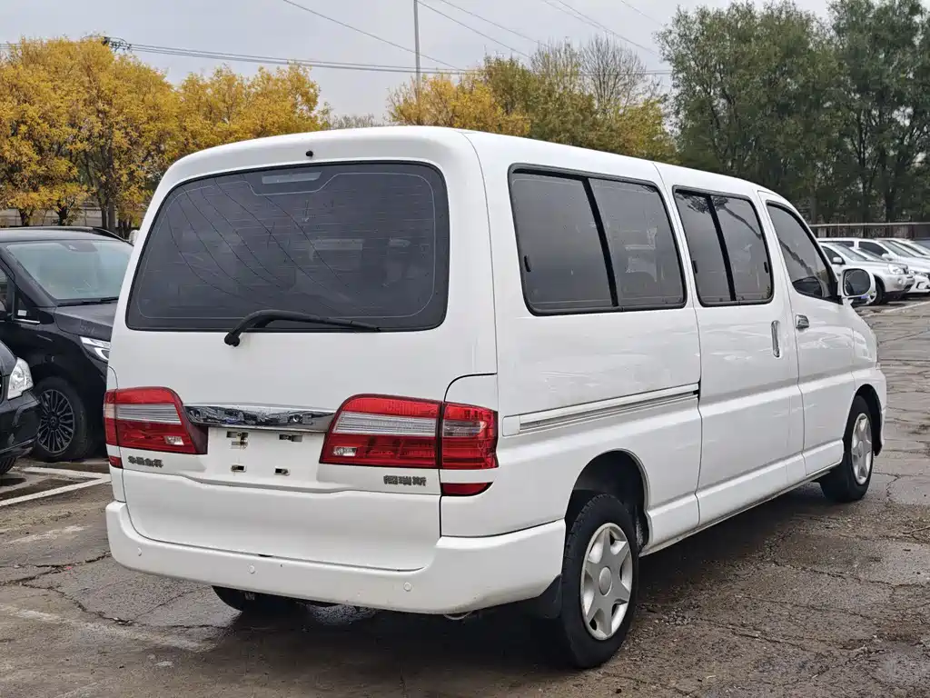 Grace 2.0 L Express Luxury