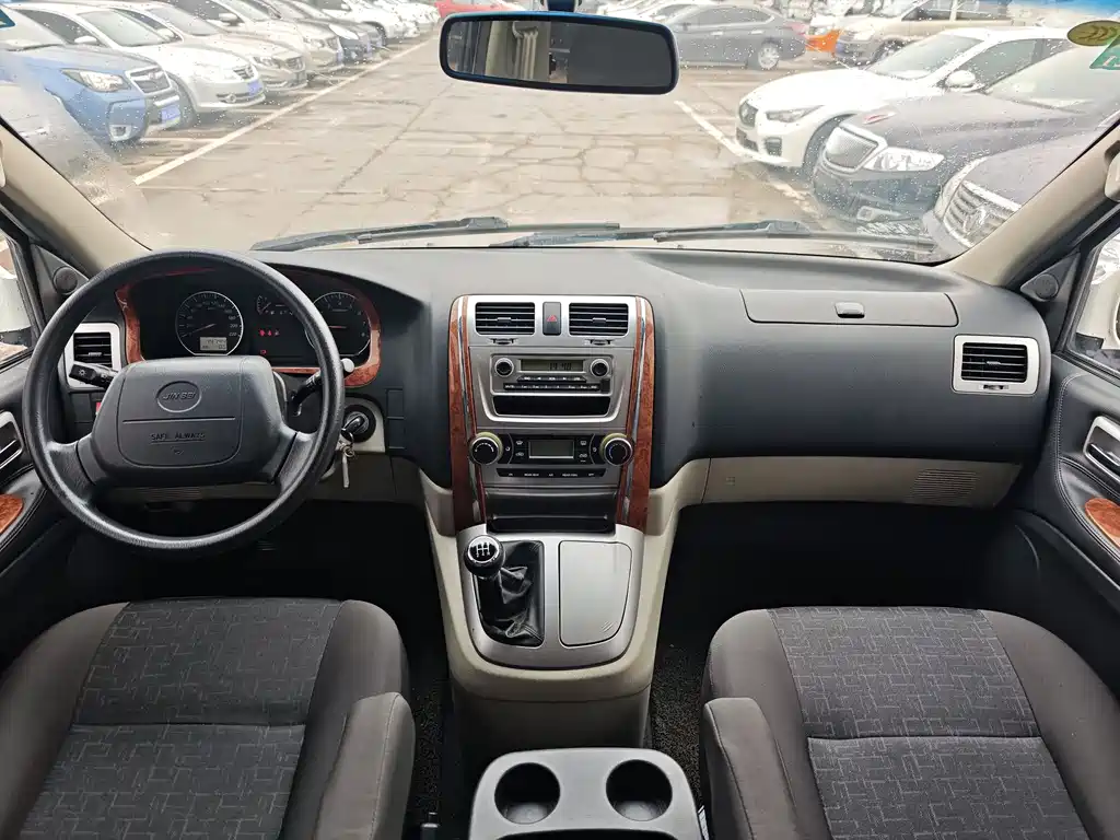Grace 2.0 L Express Luxury