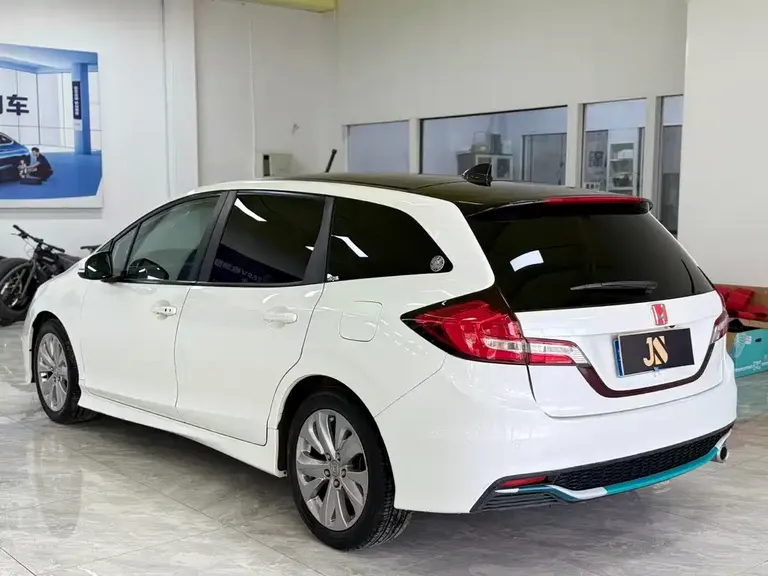 Honda Jade 1.8 L Auto Comfort 5-seat