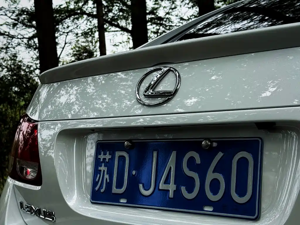 Lexus GS 460