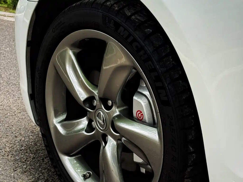 Lexus GS 460