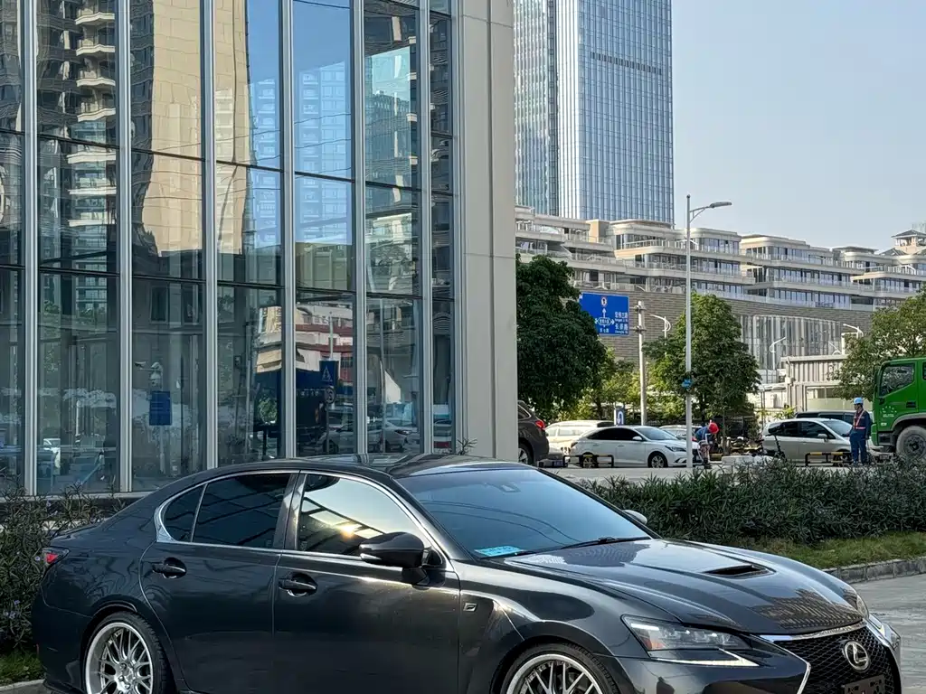 Lexus GS 200 t F SPORT
