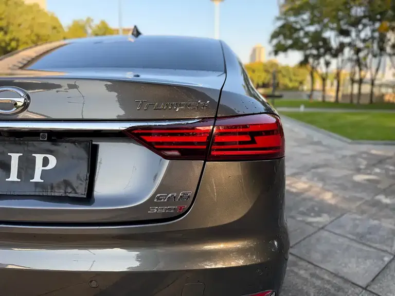 GAC Trumpchi GA8 390 T Distinguished