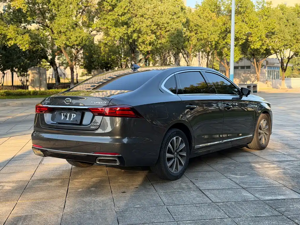 GAC Trumpchi GA8 390 T Distinguished