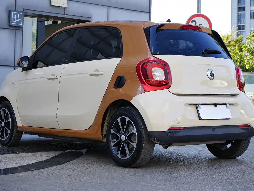 smart forfour 1.0 L 52 kW Passion