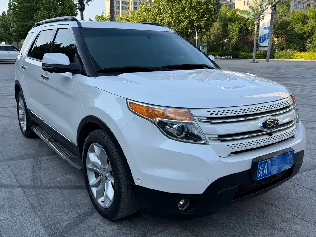Explorer (Import) 3.5 L Premium