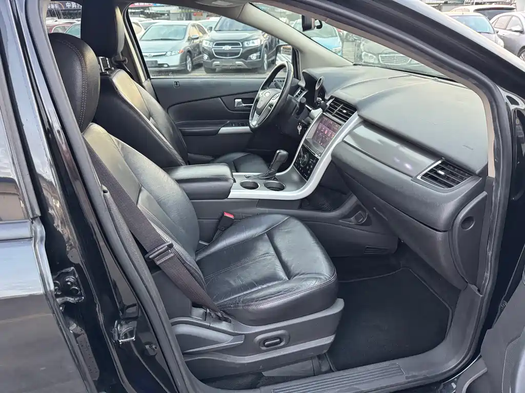 Edge (Import) 2.0 T Elite Sharp