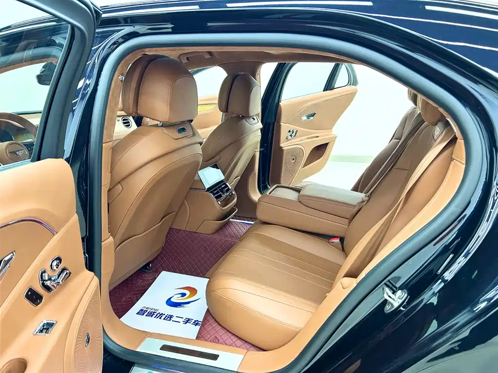 Flying Spur 4.0 T V8 Standard