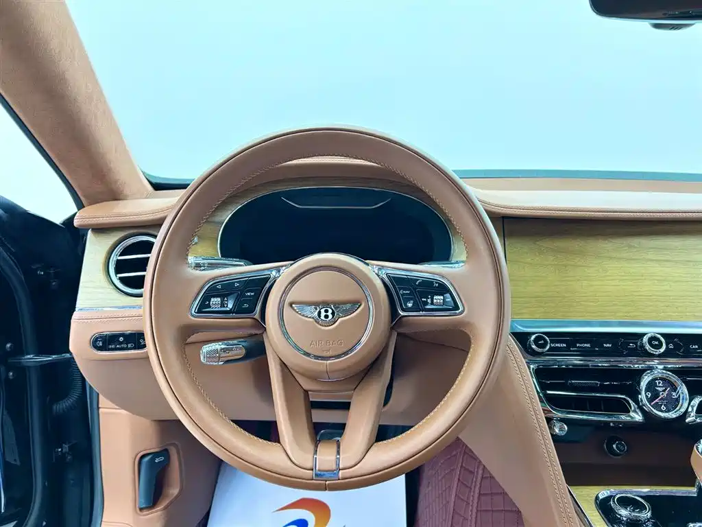 Flying Spur 4.0 T V8 Standard