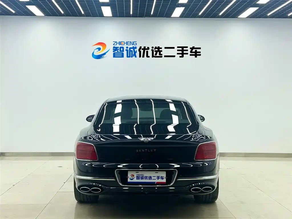 Flying Spur 4.0 T V8 Standard