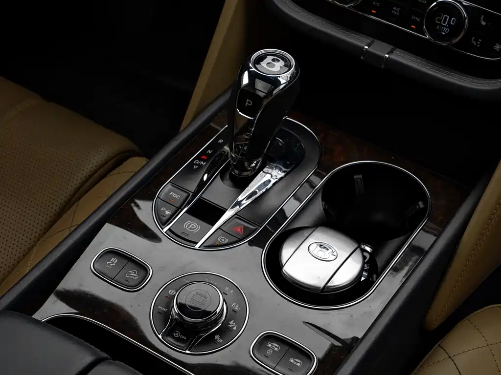 Bentayga 6.0 T Standard