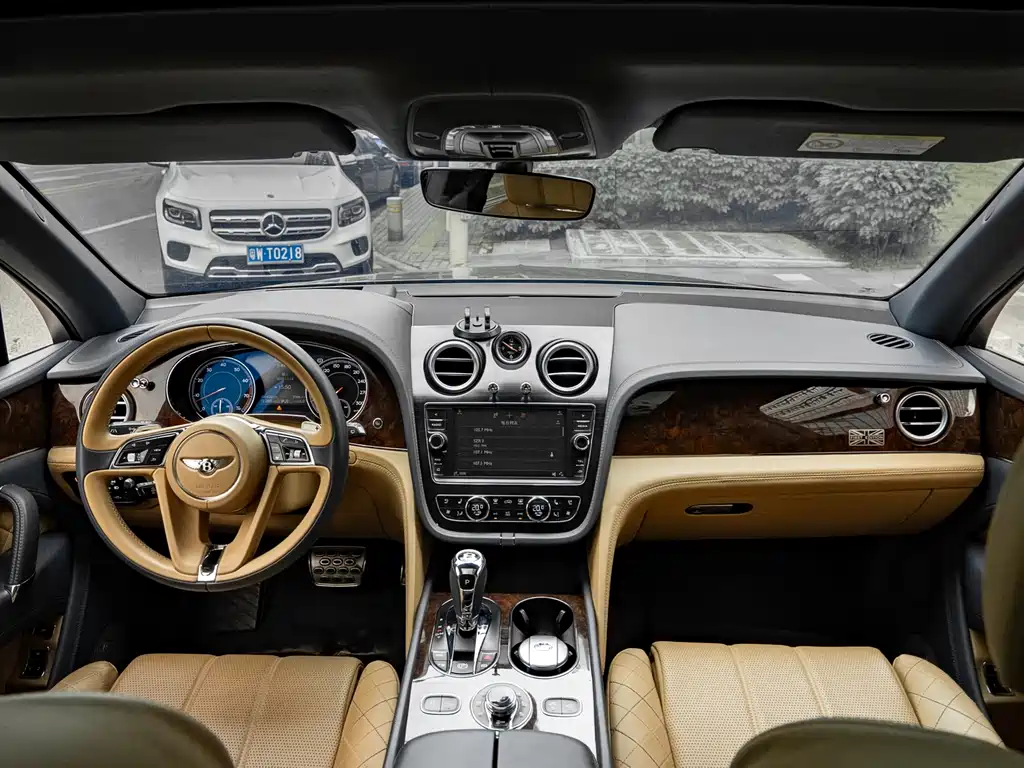 Bentayga 6.0 T Standard