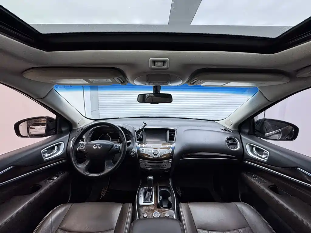 Infiniti JX JX35 2 WD Outstanding