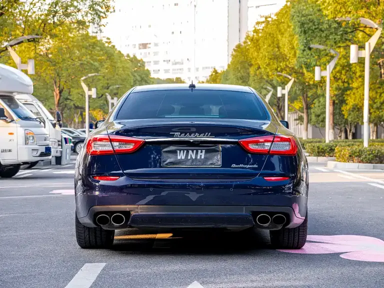 Maserati Quattroporte 3.0 T Standard