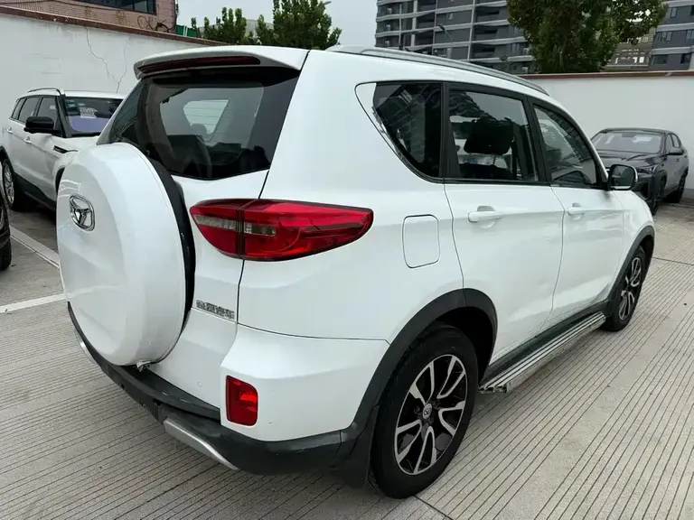 Cowin X3 1.6 L CVT Enthusiast CN-V