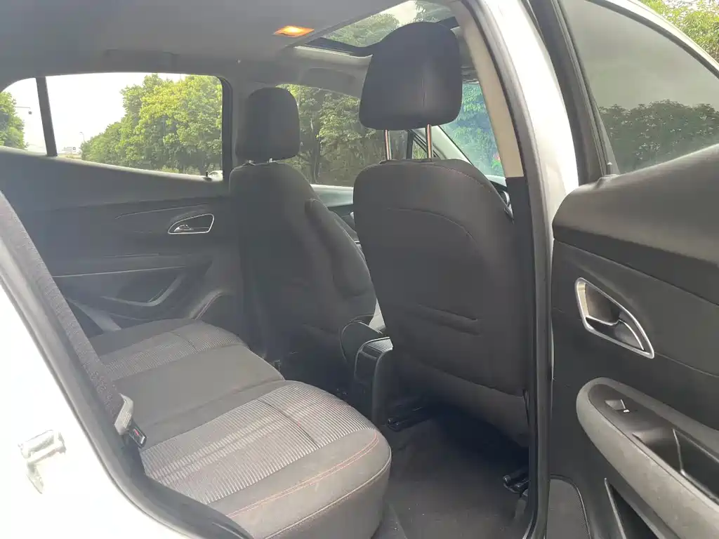 Encore 1.4 T Auto 2 WD Urban Elite
