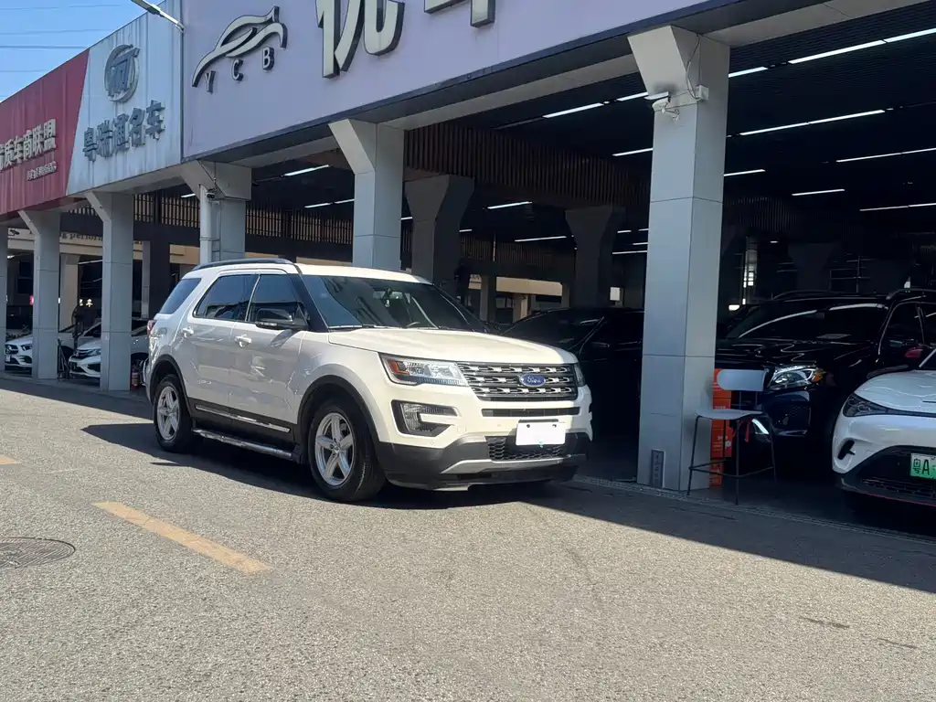 Explorer (Import) 2.3 T Style