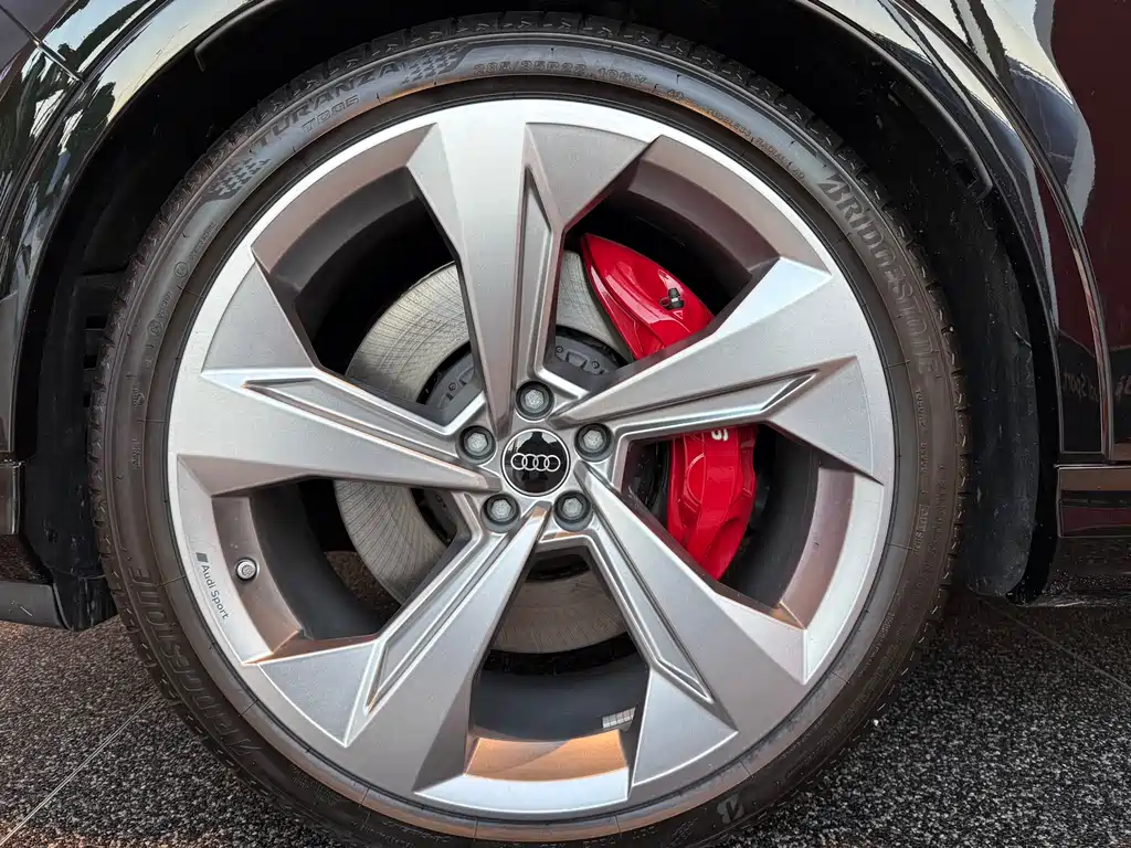 Audi SQ7 4.0 TFSI
