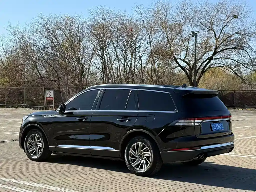 Aviator 3.0 T V6 4 WD Premium