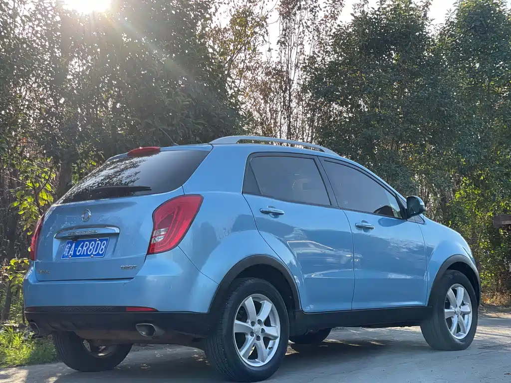 Korando 2.0 T Diesel 2 WD Auto Luxury Navigation