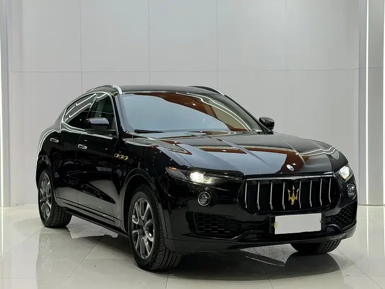 Maserati Levante 3.0 T Standard