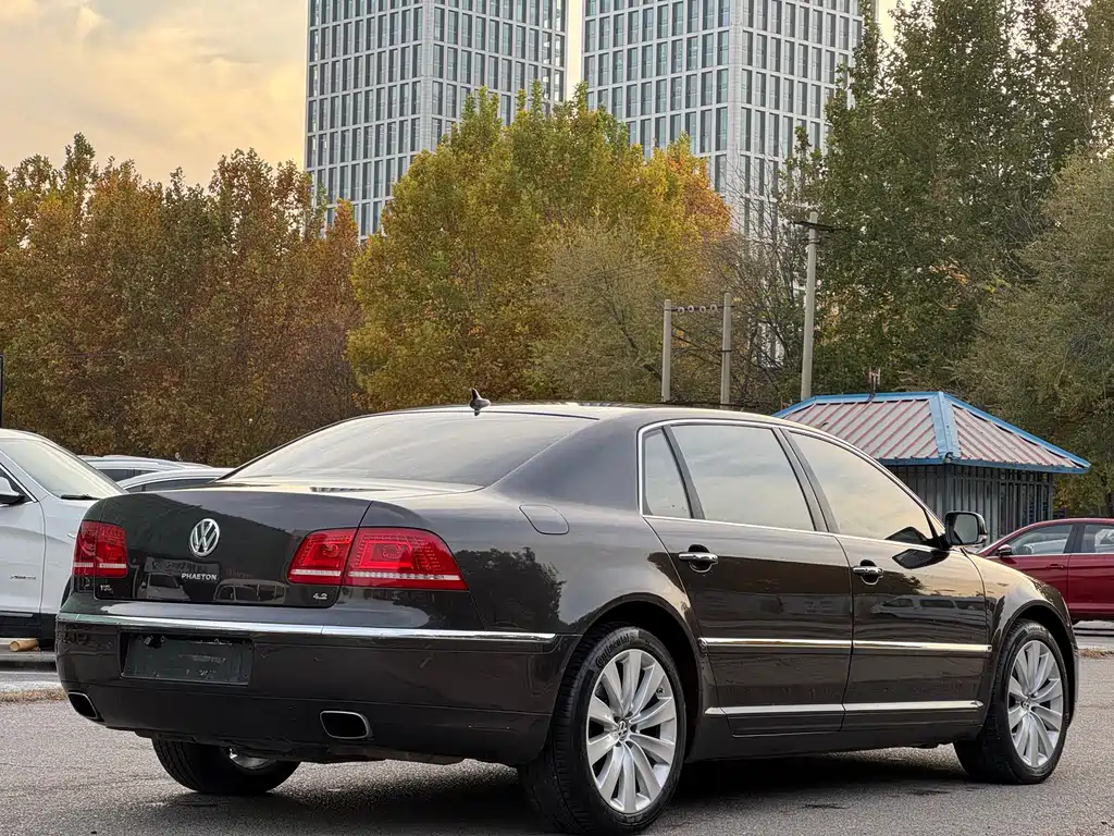 Phaeton 4.2 L