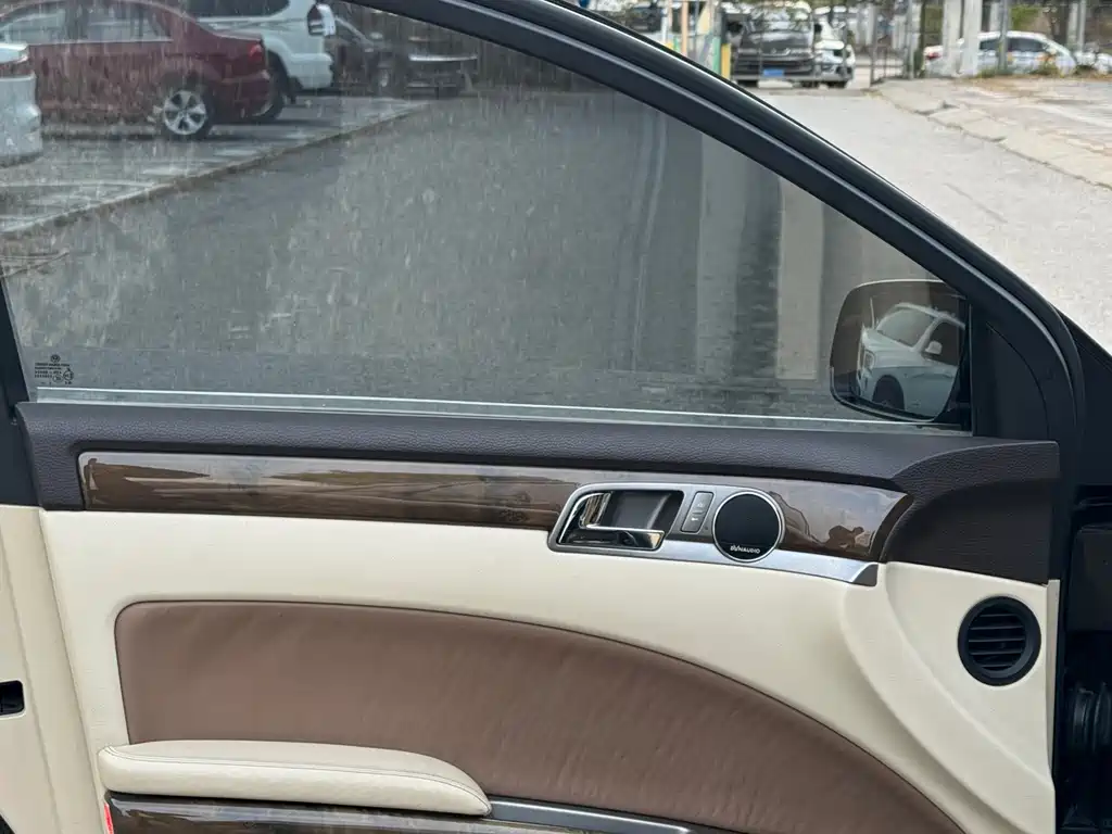Phaeton 4.2 L