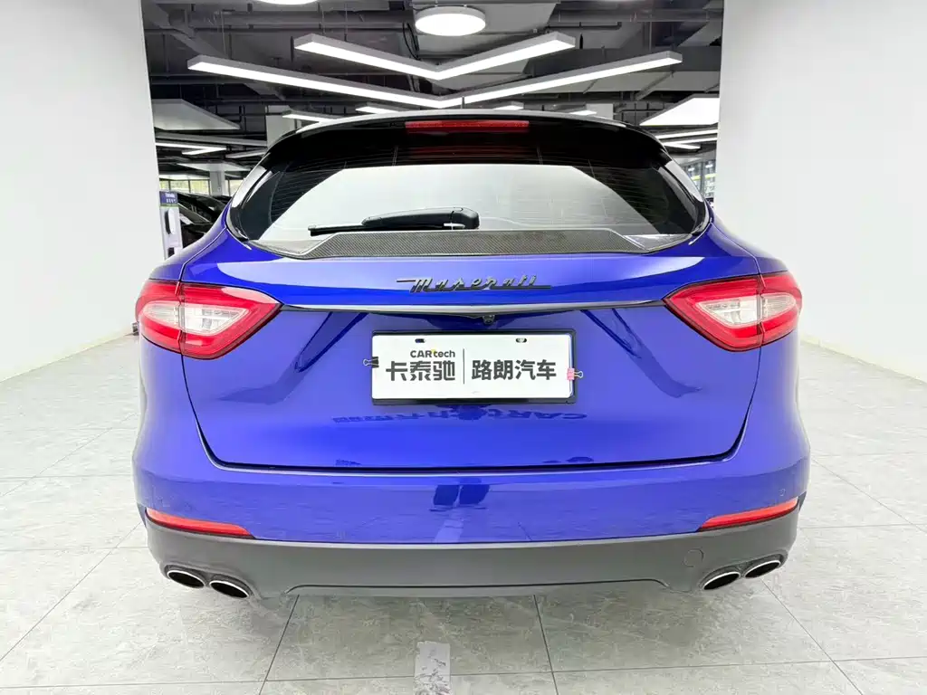 Levante 3.0 T Classic