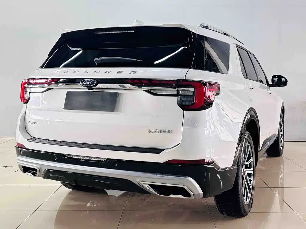 Explorer 2.3 T EcoBoost 4 WD Cross 5-seat