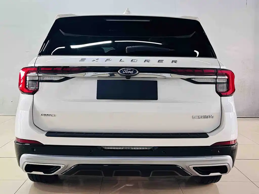 Explorer 2.3 T EcoBoost 4 WD Cross 5-seat