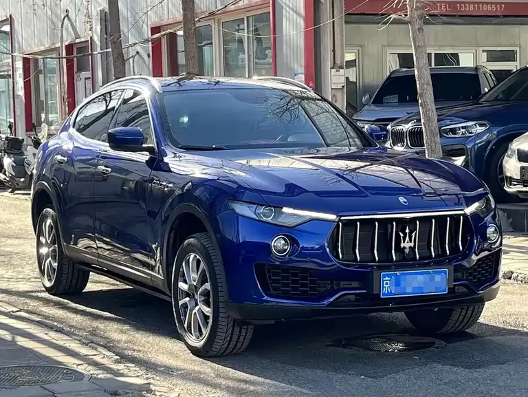 Maserati Levante 3.0 T Standard
