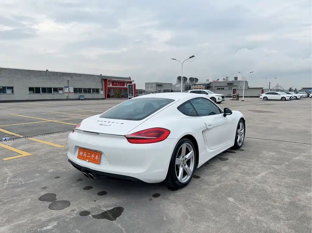Cayman Cayman 2.7 L